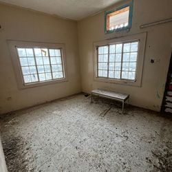 Thumbnail 36